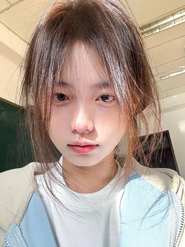 那天太阳很美，我又看到了我的白月光那天太阳很美，我又看到了我的白月光